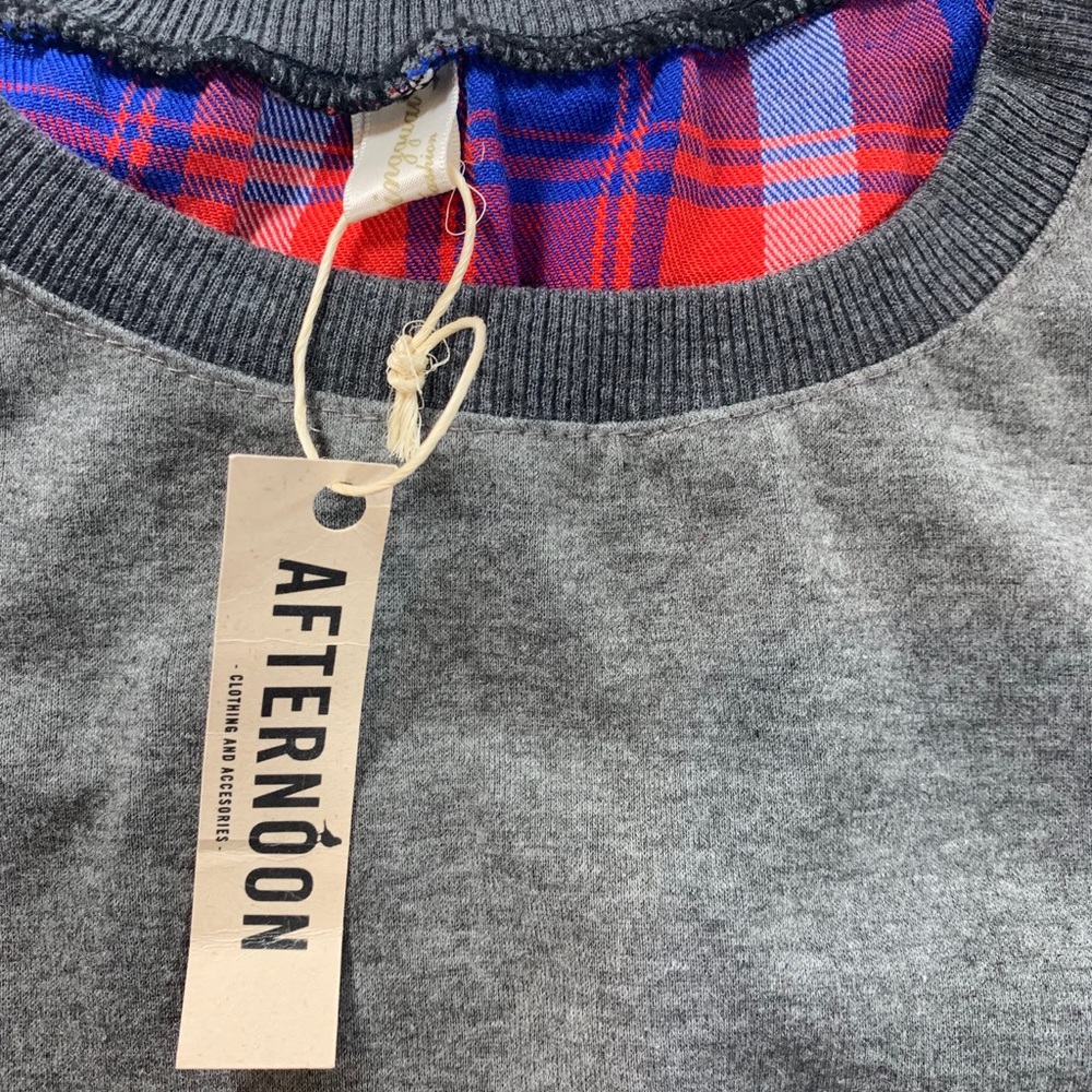 Afternoon | Long Sleeve Platted Sweater Top - Picture 4 of 5